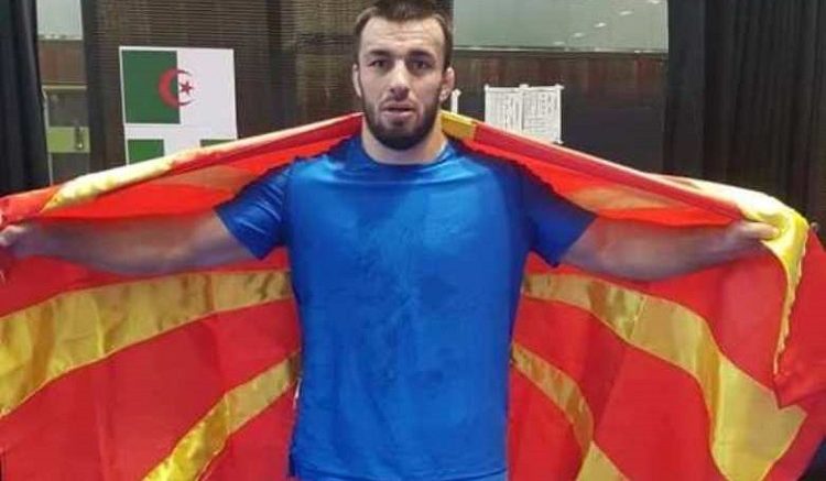 Борачот Нуров поразен во четвртфиналето, но останува во игра за бронза