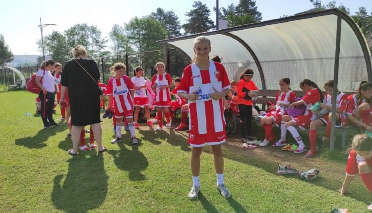 Дванаесетгодишна Македонка ќе игра за тимот на Црвена звезда