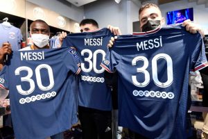 Меси-ефект во Париз – за три дена продадени дресови во вредност од 40 милиони евра