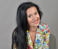Стојна Костовска е лауреат на Деновите на комедија во Куманово и ќе добие специјална награда