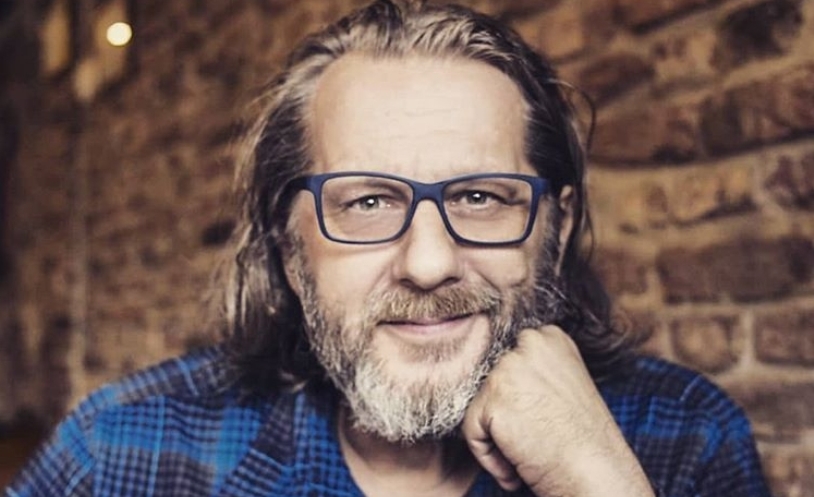 (Фото) Добредојде таго: Џамбазов емотивен за роденденот на неговата мајка