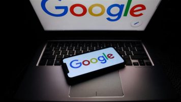 Google ги заклучи е-налозите на авганистанската Влада поради талибанците