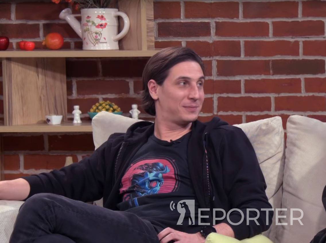 Глумецот Атанас стана татко, ќерката доби уникатно име