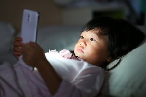 Децата во Кина ќе смеат да користат TikTok најмногу 40 минути дневно