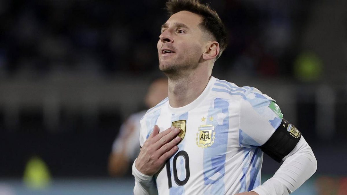 Меси со хет-трик го сруши рекордот на Пеле