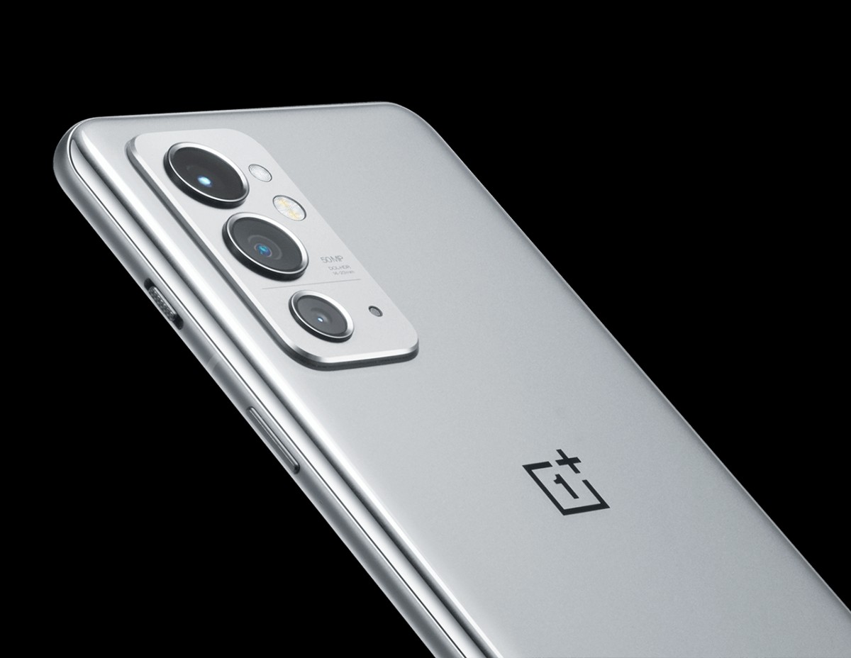 OnePlus 9 RT се појави на рендери, објавен датумот на претставување