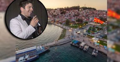 (Видео) Бродските сирени со музиката на Тоше се огласија во Охрид во чест на поп-ѕвездата