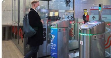 Во руските метроа веќе не мора да плаќате билет, постои систем на препознавање на лицето