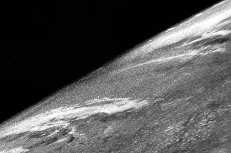 Првата фотографија од Земјата е снимена од вселената пред 75 години?