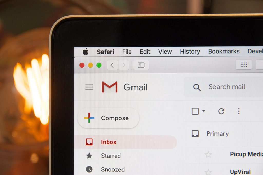 Сајбер експерите со предупредување до корисниците на Gmail и Outlook