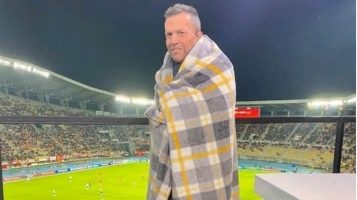 (Фото) На Лотар Матеус му требаше ќебе за да се стопли на арената Тоше Проески