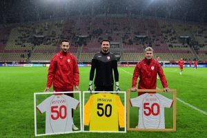 (Фото) Столе, Кире и Алиоски го одбележаа 50 јубилеен настап за Македонија