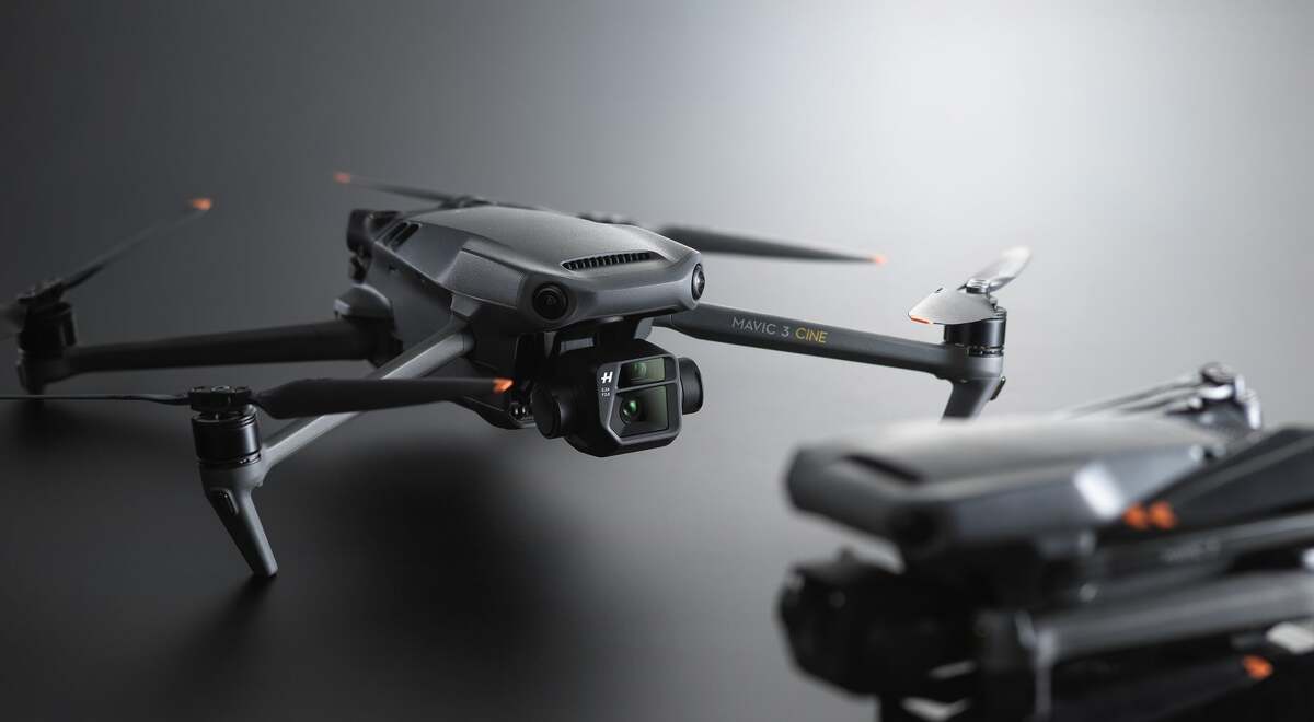 DJI го претстави Mavic 3 дронот со досег од 15 километри (ВИДЕО)