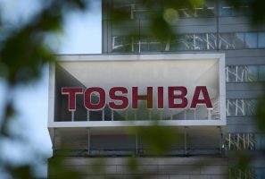 Toshiba ќе се подели на три посебни компании