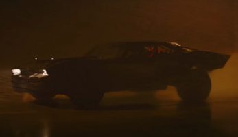 (Видео) Новиот бетмобил е различен од претходните, Мет Ривс ќе вози комбинација на Шевролет и Форд Мустанг
