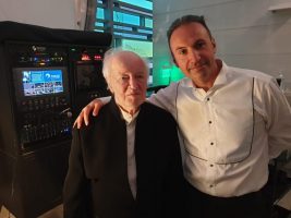 (Видео) Стоечки овации за Симон Трпчески во Сан Диего, маестро ја крена на нозе американската публика