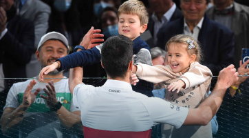 Моите деца се мојот најголем успех, кажа Новак Ѓоковиќ откако викендов постави нови рекорди во Париз