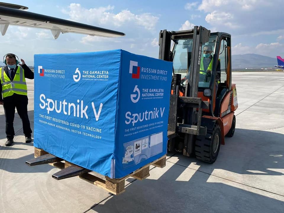 Пронаоѓачот на „Спутник В“: 300 антитела штитат од делта-сојот на коронавирусот