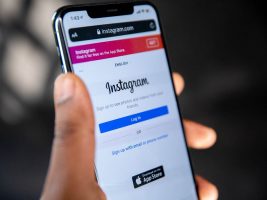 Instagram ќе го врати хронолошкиот редослед на постовите