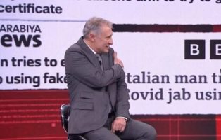 Забарот што дојде со лажна рака сега мораше пак да доаѓа за да прими вакцина