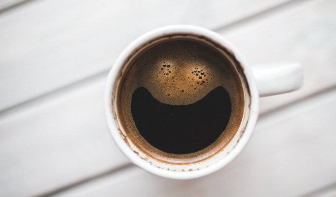 Експертите откриваат кое кафе е поздраво, со или без млеко