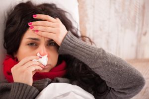 Коронавирус, грип или настинка? Еве како да знаете што се случува во вашето тело