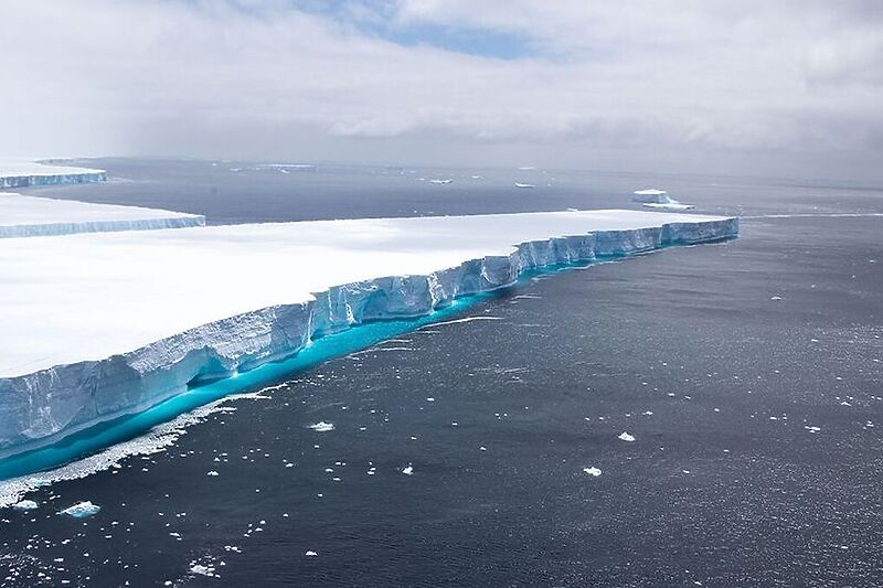 Мегасанта мраз испушта големи количества слатка вода во океанот