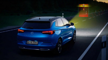 Поглед кон иднината: Системот Night Vision во новиот Opel Grandland (ВИДЕО)