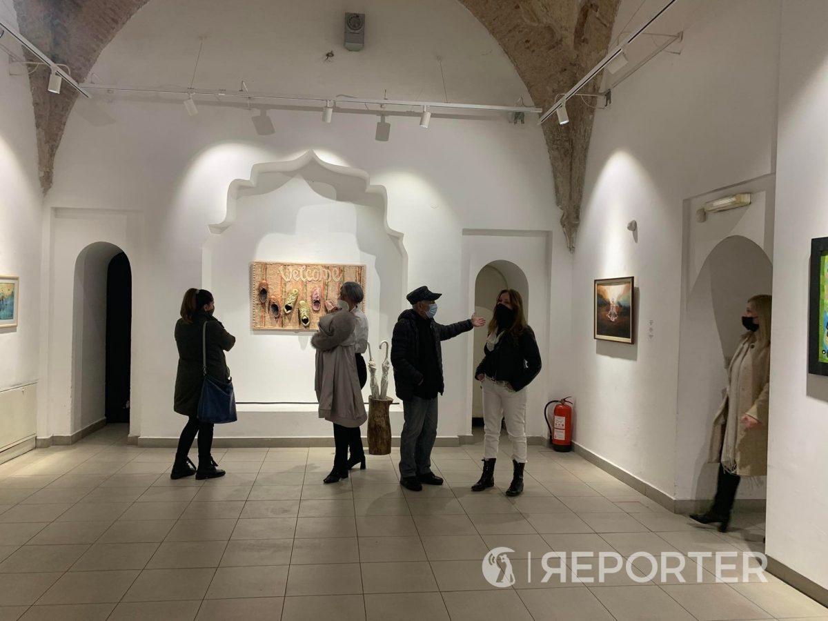 (Галерија ) Сликарот Страхил М. Петровски е добитник на гран при награда на овогодиншниот „Зимски салон“