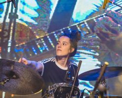 Ме чекаат нови предизвици и не жалам што ми рекоа да си заминам од „Дупер“: Мартина Бараковска е нова тапанарка на „Фанк шуи“