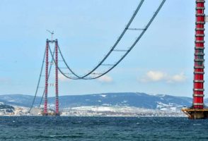 Мостот што ги соединува Европа и Азија чини 3,1 милијарди евра и ќе биде отворен на 26 февруари
