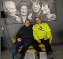 Порно женска ги кани Игор и Васко во кревет, Џамбазов ѝ вели: Со дечково сме геј