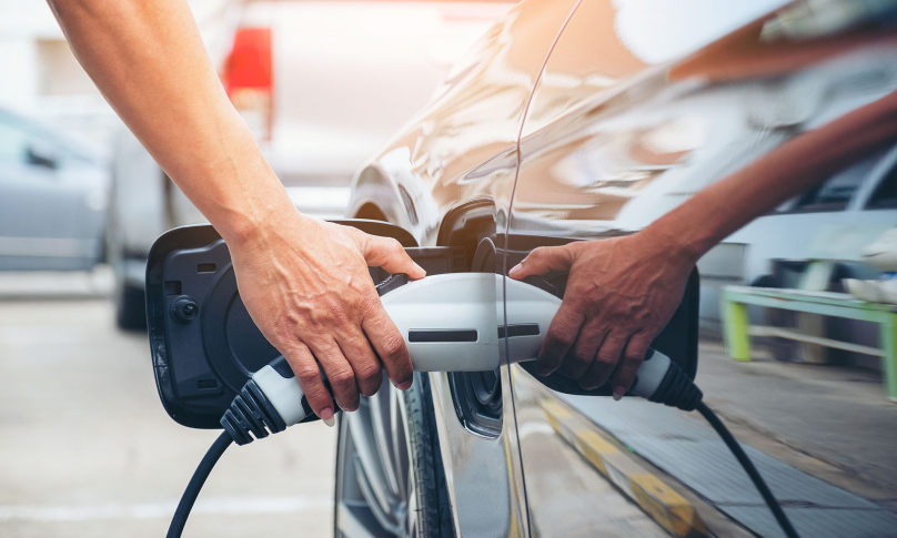 Продажбата на хибридни возила во ЕУ за прв пат ги надмина дизел возилата