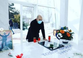 Синот на Аки Рахимовски: Во спомен куќата на Тоше дознав дека улица во Скопје ќе го носи името на татко ми