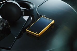 Sony претстави позлатен Walkman, со цена од 3700 евра