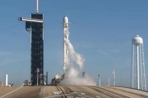 Нов рекорд: SpaceX ја искористи истата Falcon 9 ракета дури 11 пати (ВИДЕО)