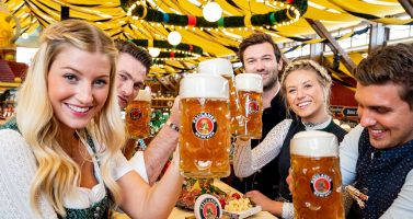 Октоберфест, најголемиот фестивал на пивото, пак ќе се одржи по две години пауза
