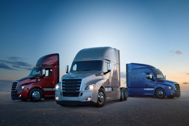 Daimler подготвува нешто ново – електрични камиони со автономија до 500 km