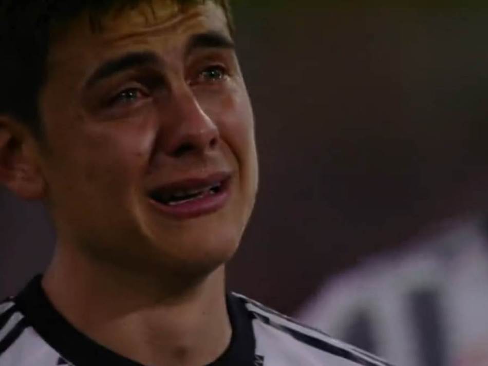 (Видео) Паоло Дибала низ солзи се прости од навивачите на Јувентус