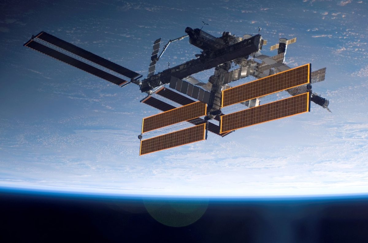 ISS повторно избегна руски вселенски отпад