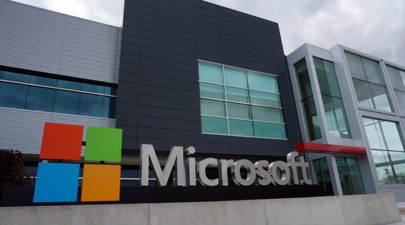 Microsoft навистина сака конечно да го отфрлите Windows 8.1