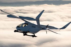 ВИДЕО: Електричното летало Alia прелета повеќе од 2.200 километри
