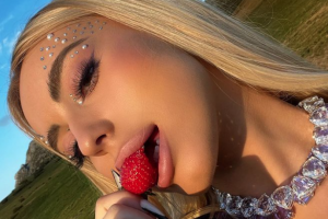 (Видео) Антониа има нов спот-Атлантида се снимаше во Галичник и Грција