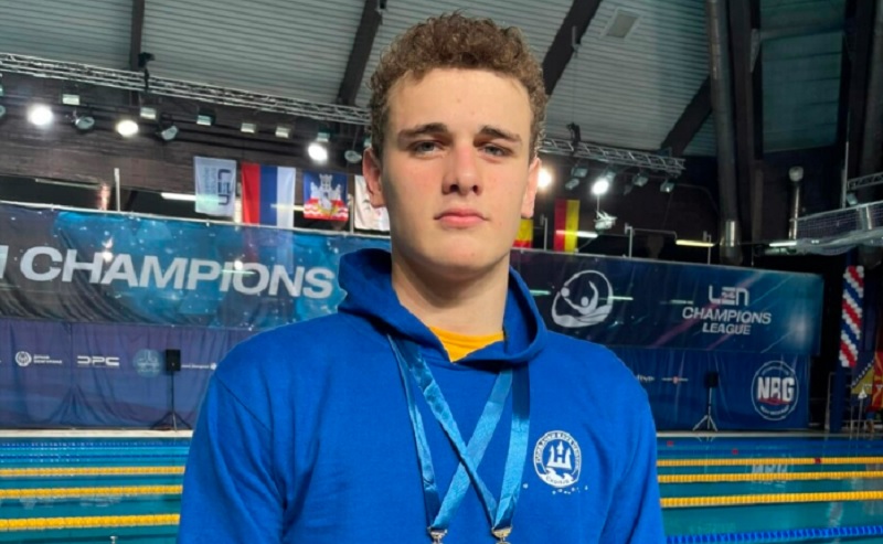 Пливачот Андреј Стојановски последен на СП во квалификациите на 200 метри градно