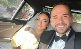 (Видео) Мими од Гранд правеше свадба: Џумбуш со многу гости, невестата запеа, а младоженецот свиреше на труба