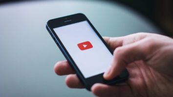 Внимавајте! Сајбер-криминалците ги мамат корисниците на YouTube и шират опасен малициозен софтвер