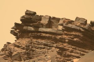 Роверот Perseverance фотографираше карпи на Марс