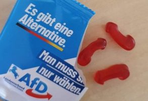 Бомбони во облик на пениси во политичка кампања во Германија