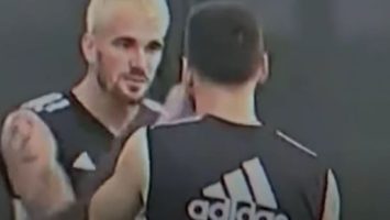 (Видео) Де Пол му удри шамар на Меси