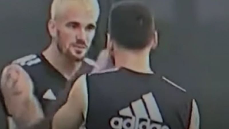 (Видео) Де Пол му удри шамар на Меси